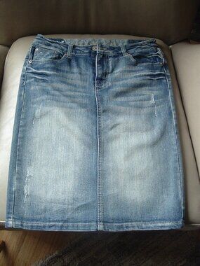 DISTRESSED DENIM HIGH WAIST PENCIL SKIRT Size 7 (27"-28" waist) Grunge Festival